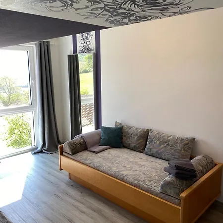 Rhoen Ebert דירה